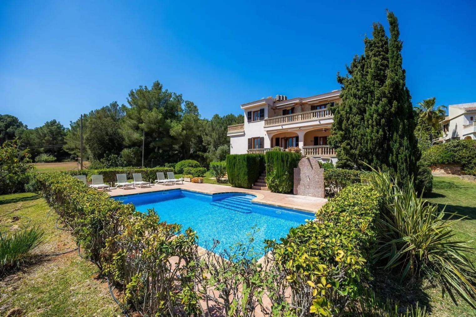 Ceguer Mhm Country house